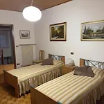Nel Borgo Di Zia Alma Casa de Férias